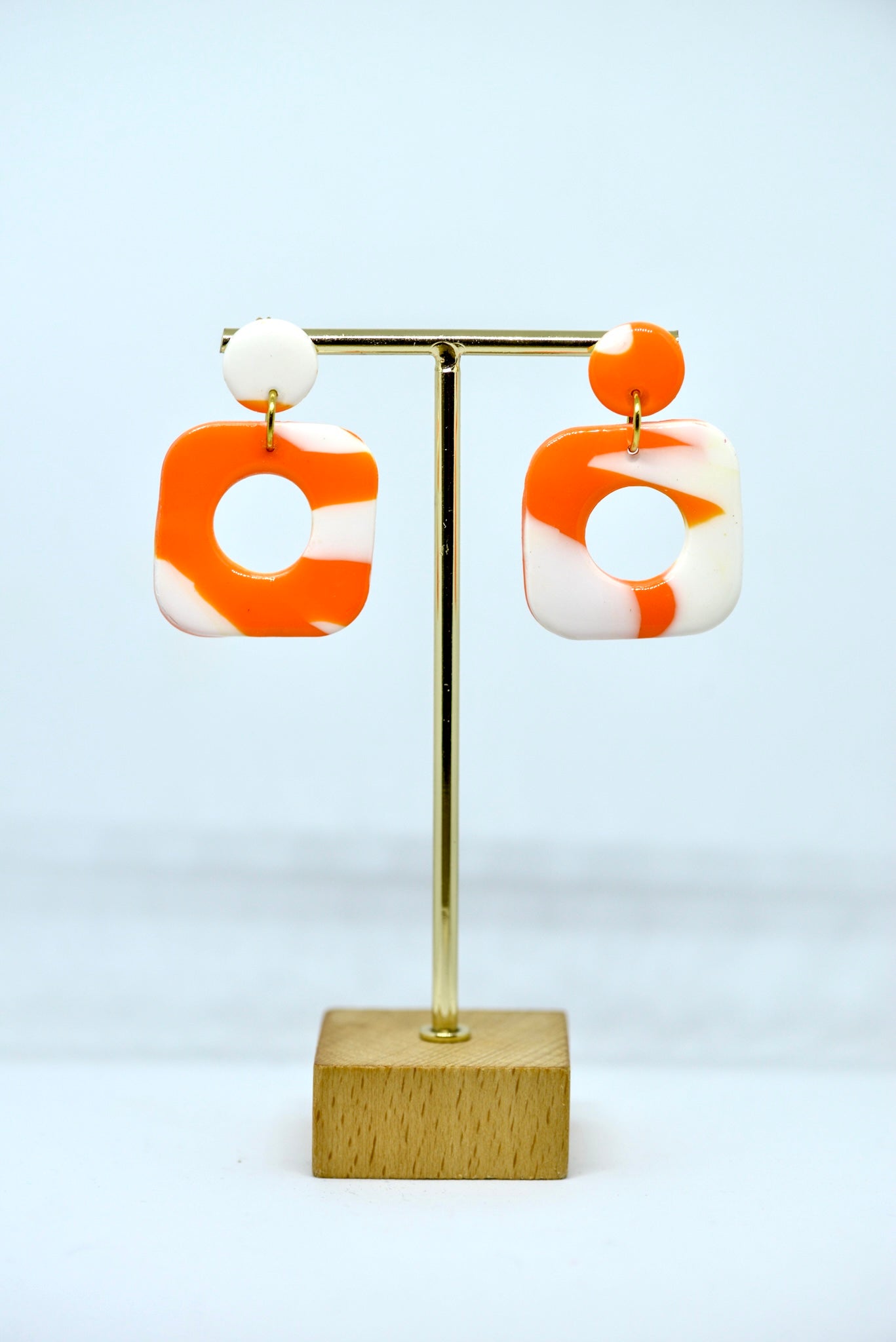 Boucles d’oreilles forme carré