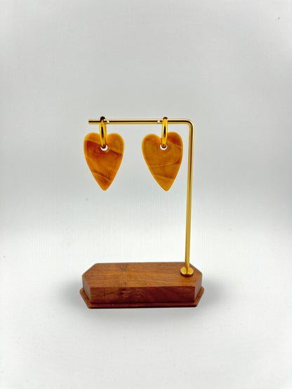 Boucles d’oreilles cœur en argile polymère • Paris