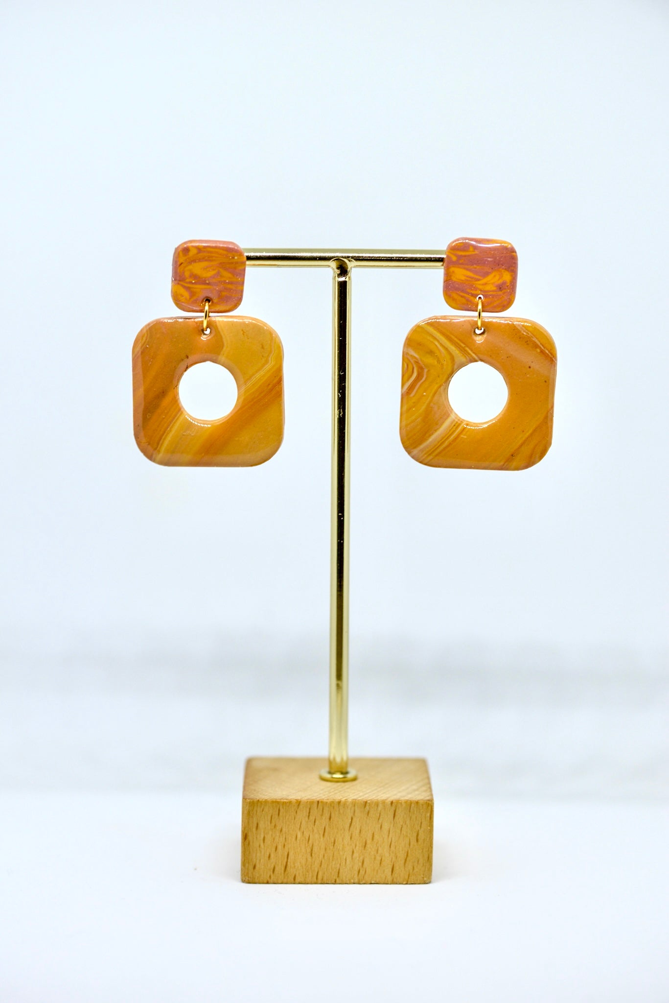 Boucles d’oreilles forme carré