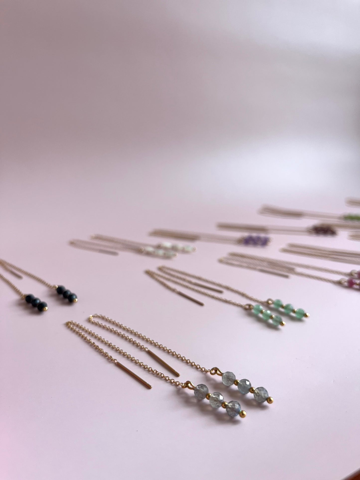 Boucles d’oreilles chaînes en pierres naturelles