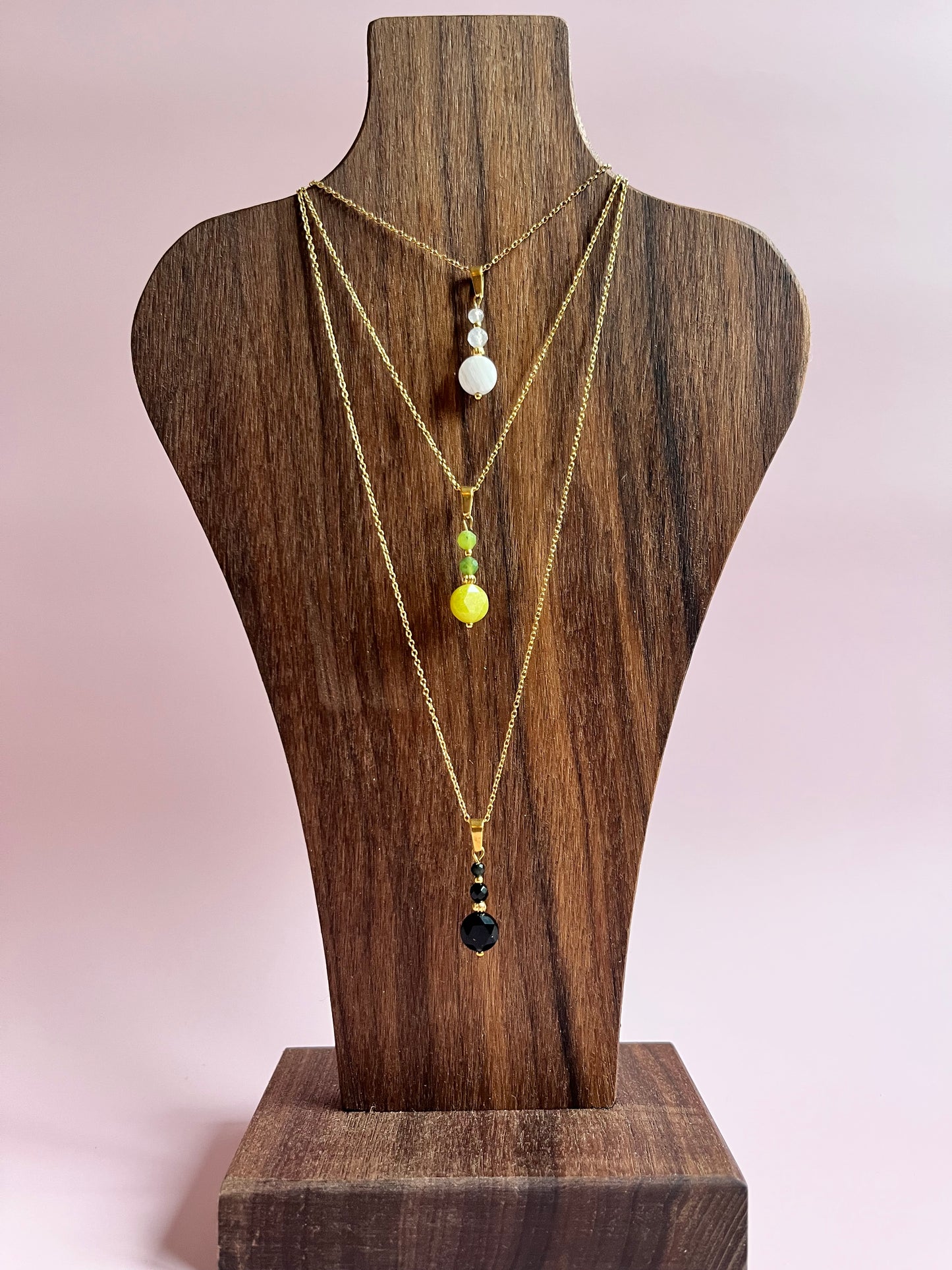 ✨ Collier en pierre naturelle