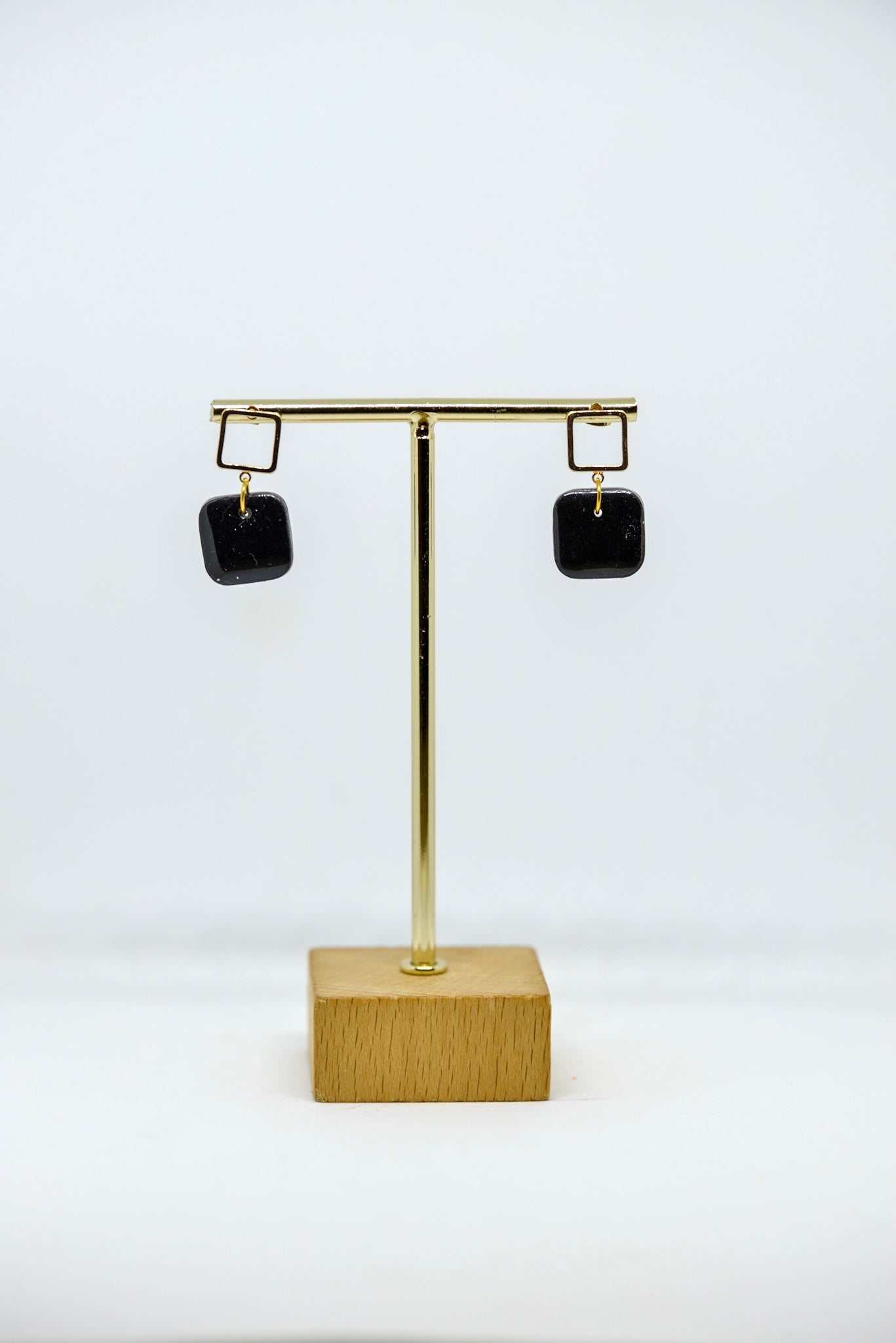 Boucles d'oreilles forme carré