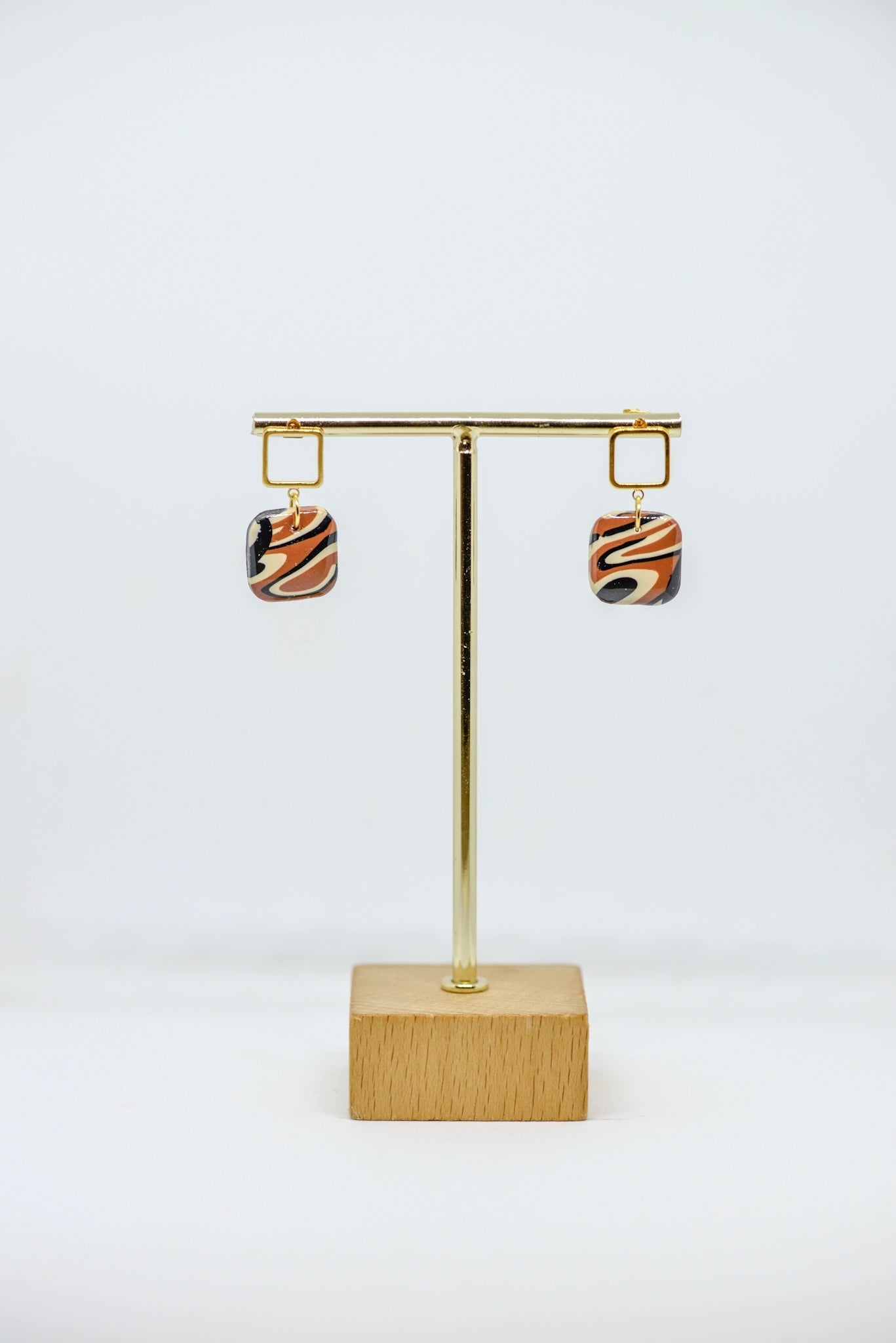 Boucles d'oreilles forme carré