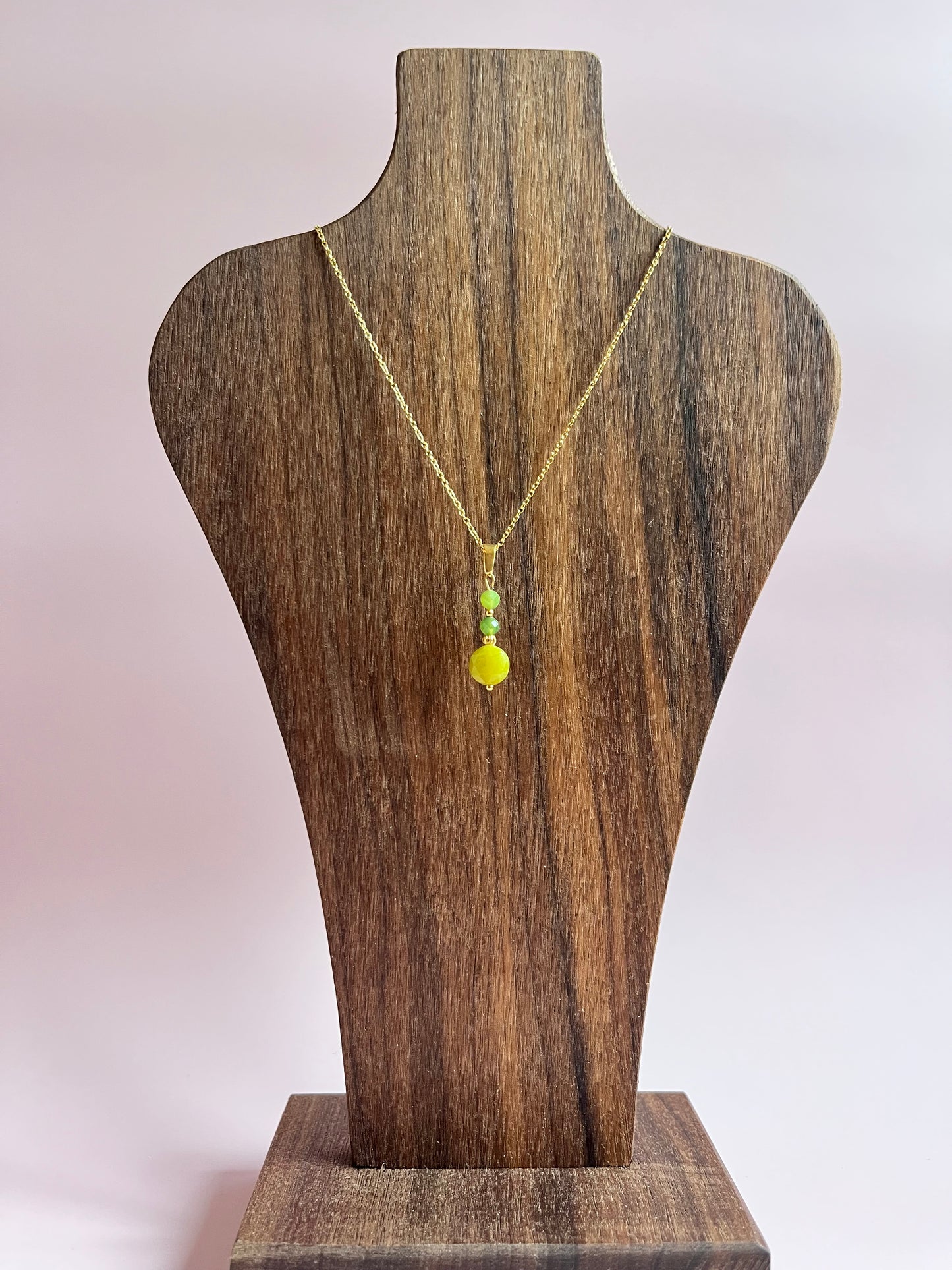 ✨ Collier en pierre naturelle