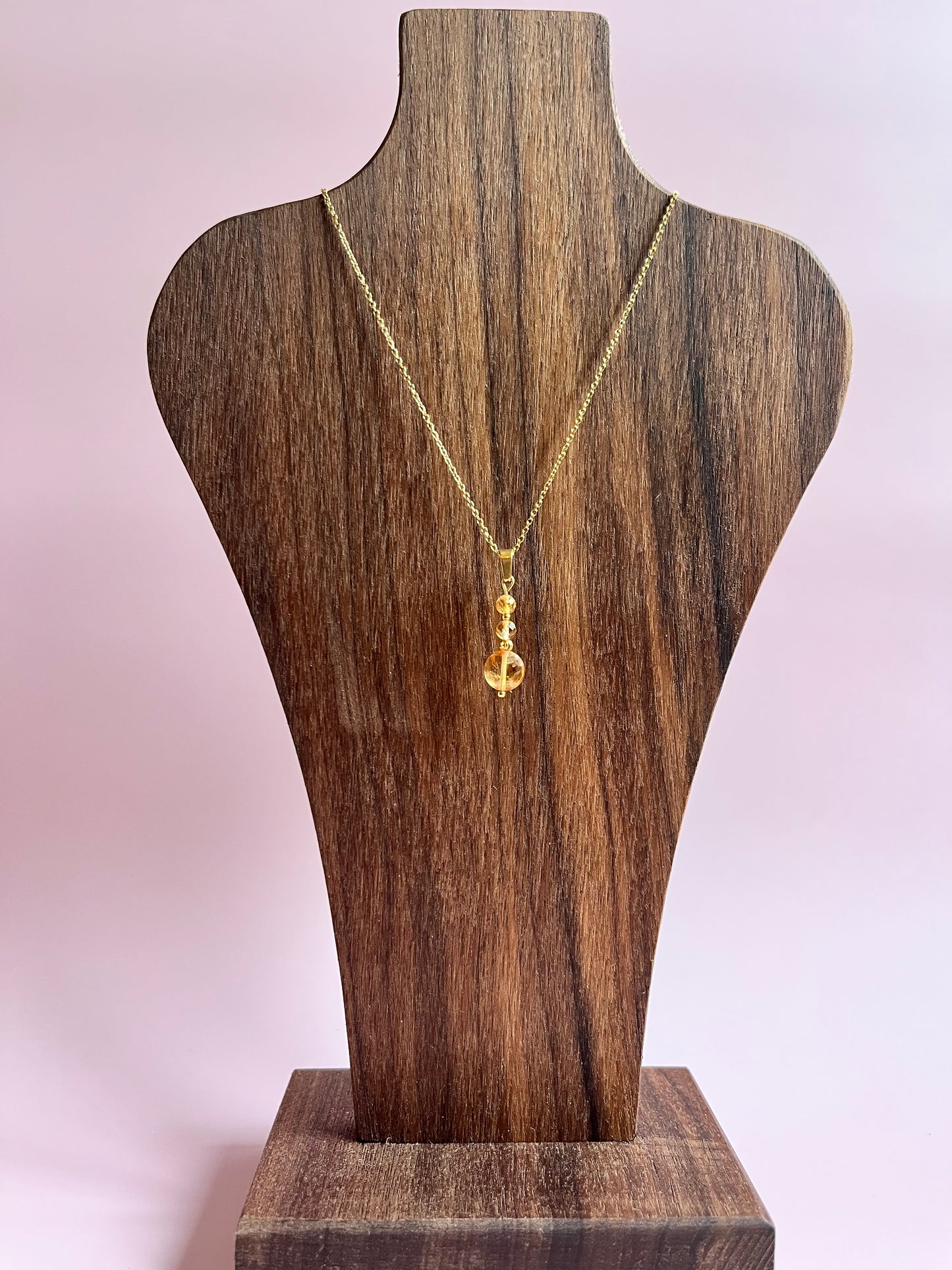 ✨ Collier en pierre naturelle