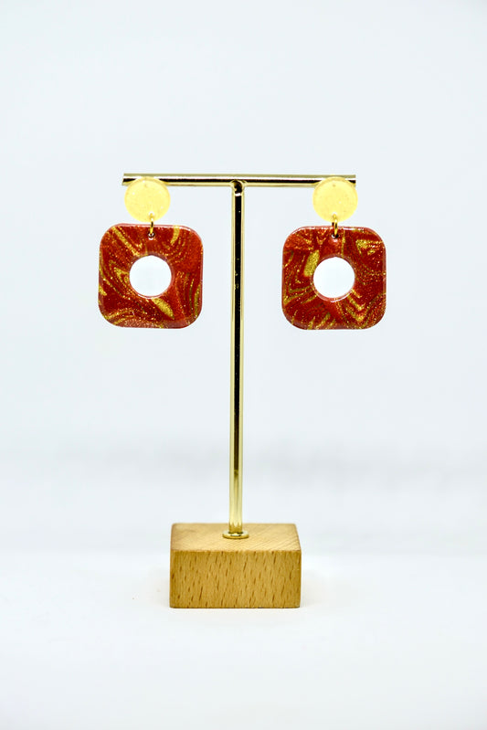 Boucles d’oreilles forme carré