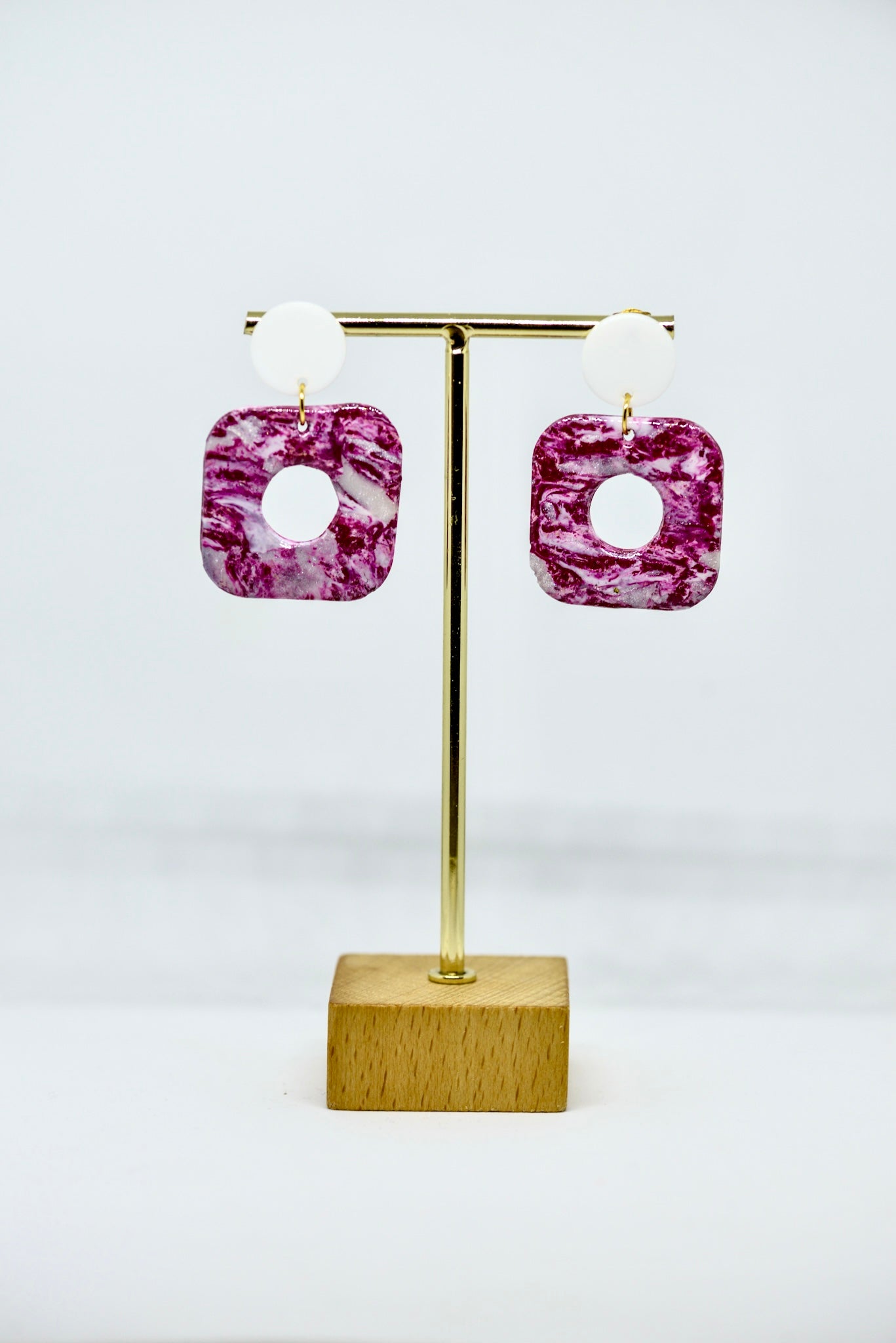Boucles d’oreilles forme carré
