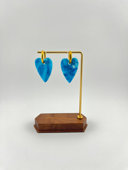 Boucles d’oreilles cœur en argile polymère • Paris