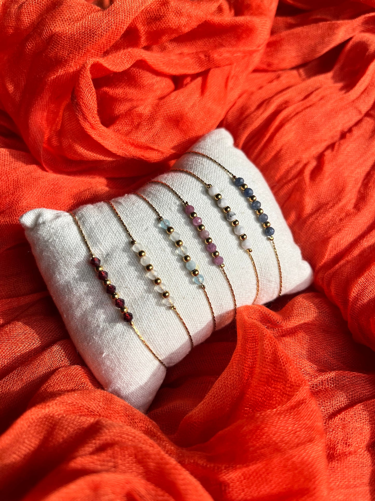 Bracelets pierres de naissance
