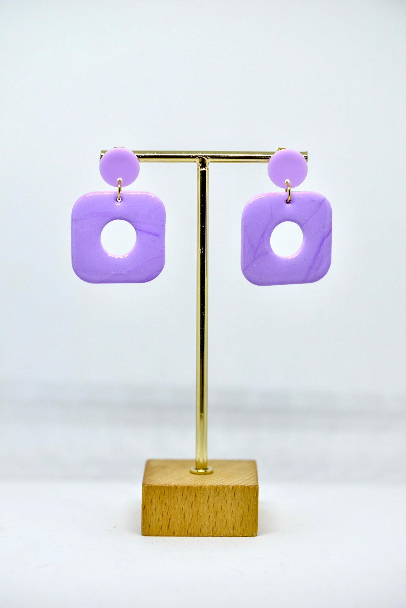 Boucles d’oreilles forme carré