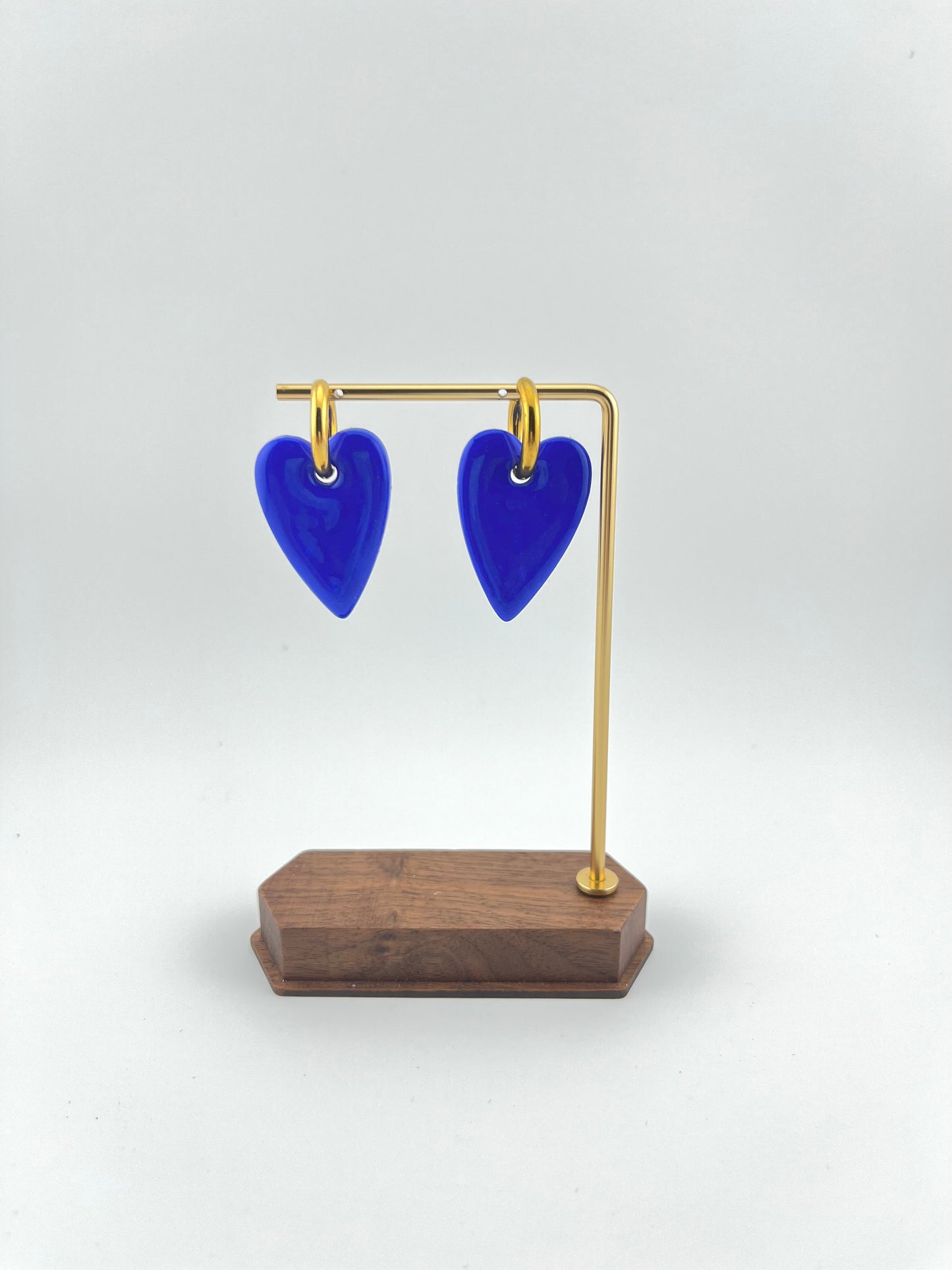 Boucles d’oreilles cœur en argile polymère • Paris