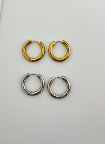 Boucles d’oreilles cœur en argile polymère • Paris